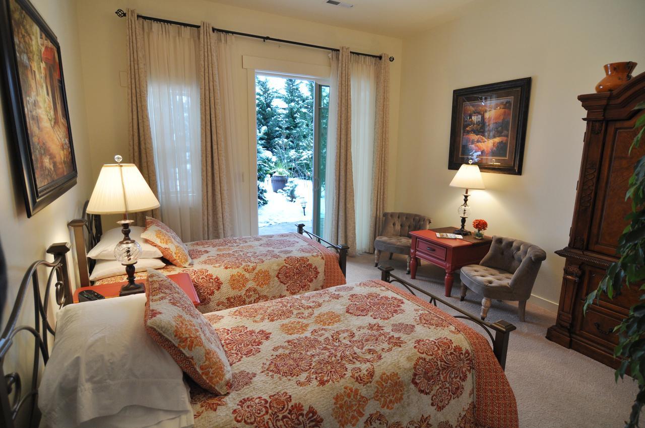 Manson Lake'S Edge Tuscan Lodge المظهر الخارجي الصورة